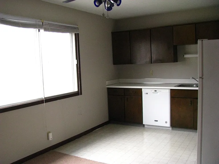 2139 A St #5 — Photo 13