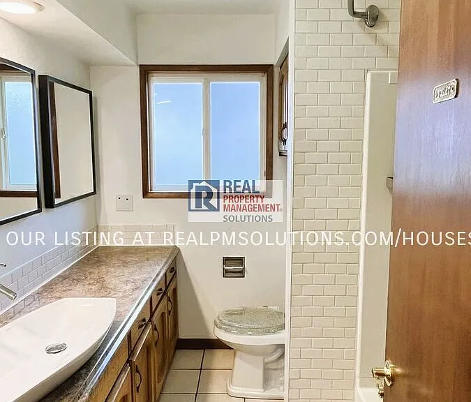 1120 NE 153rd Ave — Photo 33