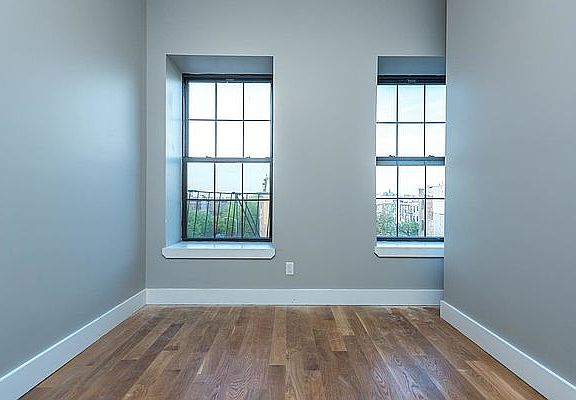 3rd image of 1226 Bedford Ave APT 4