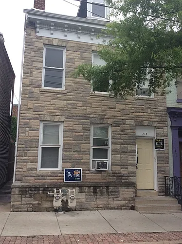 373 W King St #1 Photo 1