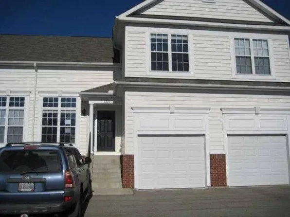6200 Downwing Ln, Columbus, OH 43230
