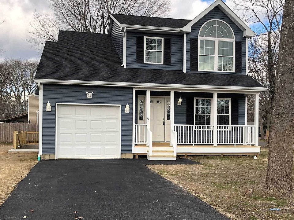 1st image of 215 Broadway Dr