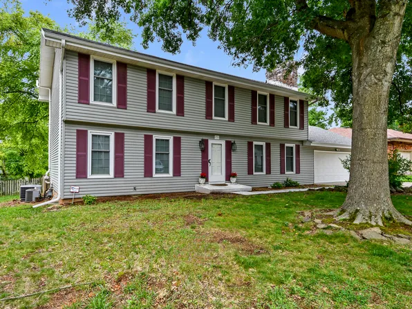 834 E Manchester Drive, Springfield, MO 65810