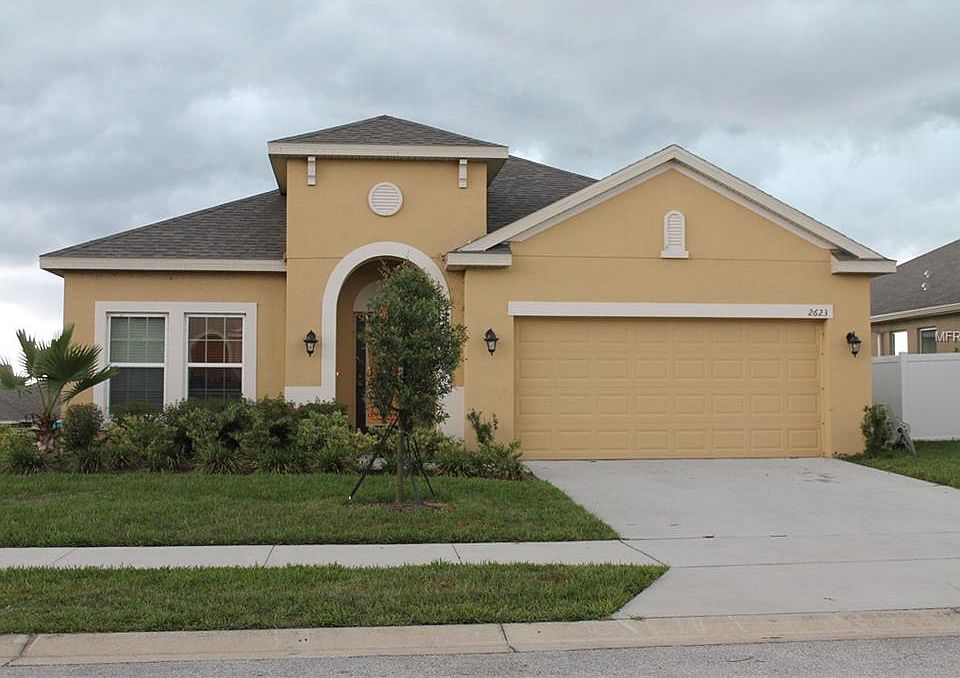 1st image of 2623 Limerick Cir