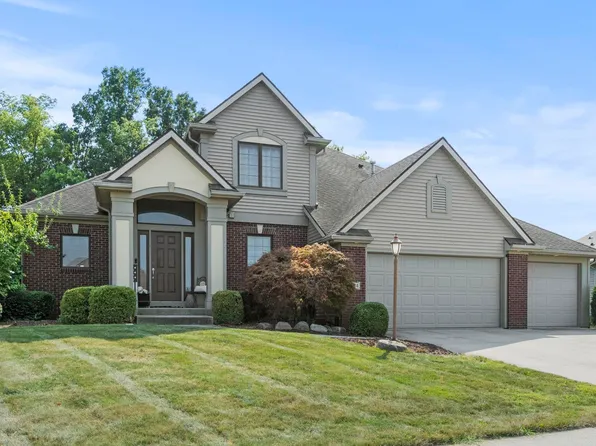 9014 Landin Pointe Blvd, New Haven, IN 46774