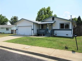 611 Dawn St, Yreka, CA
