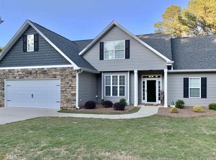 64 Highgrove Dr, Zebulon, GA 30295