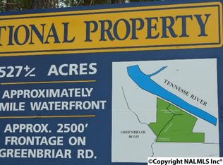 Greenbriar Rd N, Laceys Spring, AL 35754