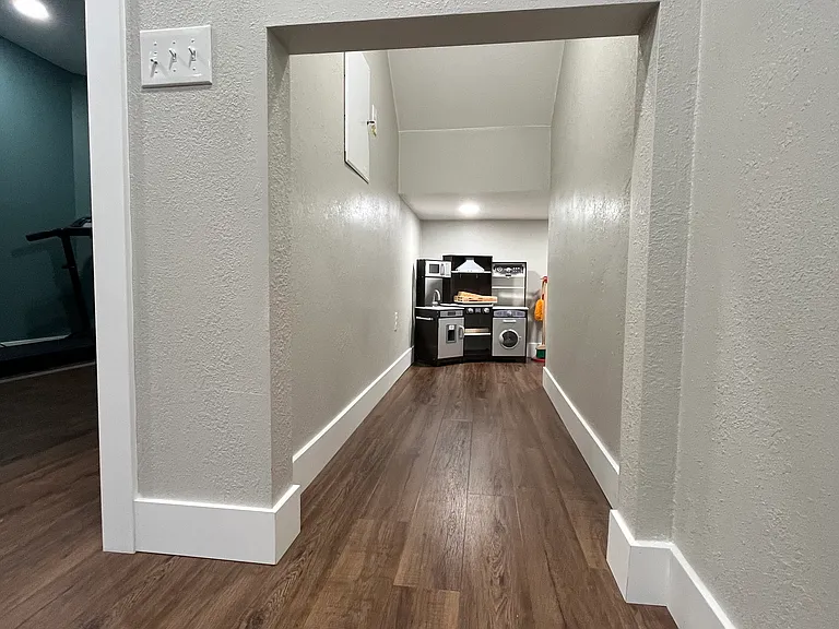 5083 N Xenia St — Photo 41