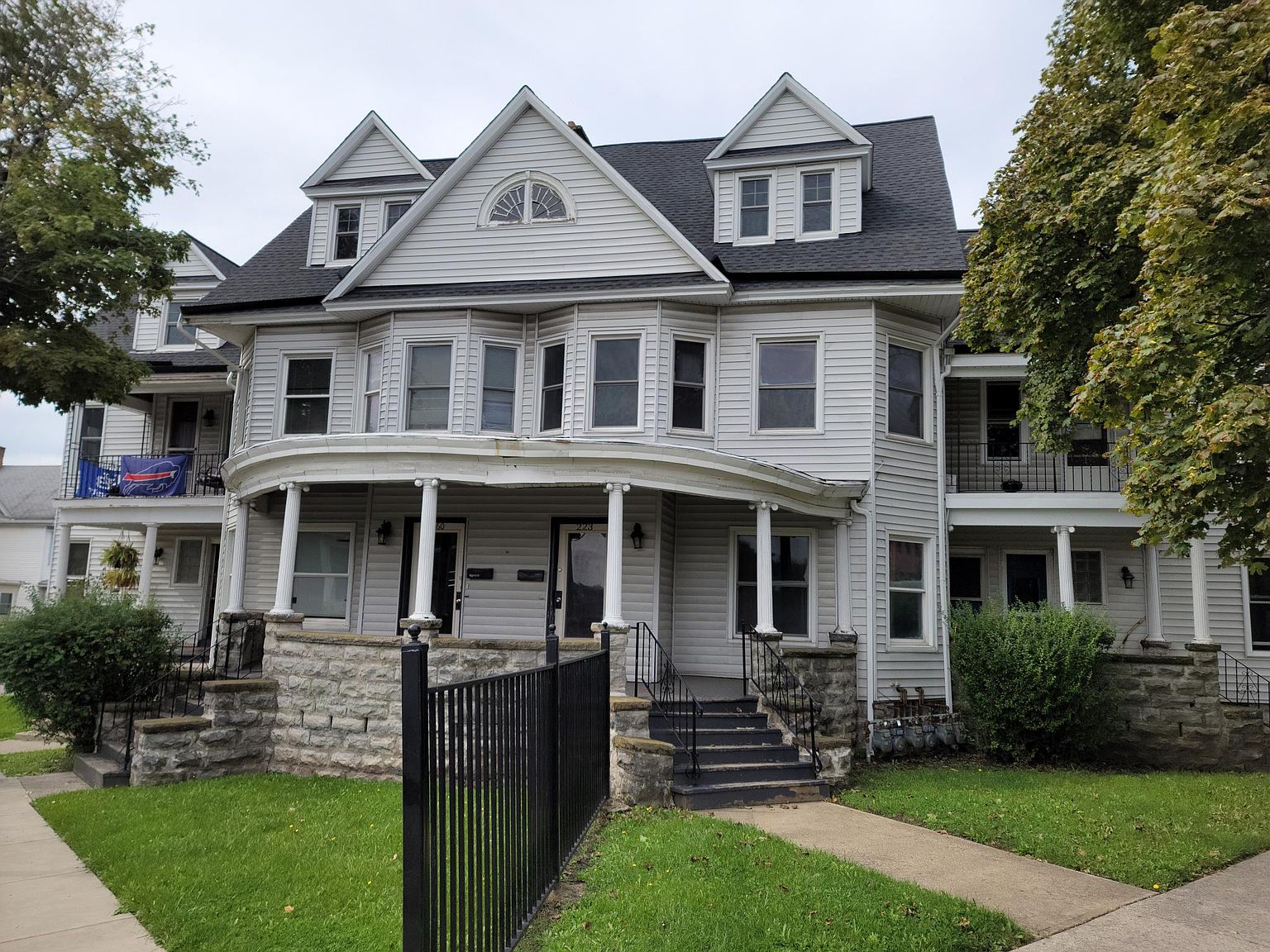 60 Glendale Pl, Buffalo, NY 14208 Zillow