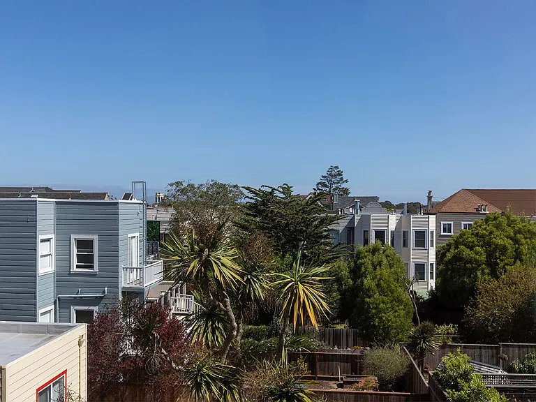 1444 7th Ave #206 — Photo 4