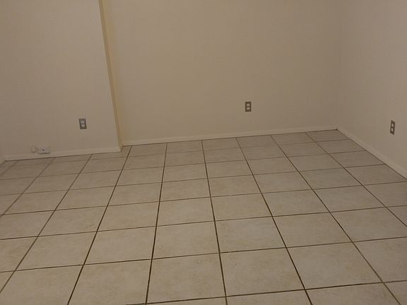 5th image of 9806 James St