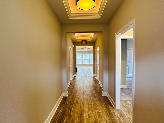 2nd image of 2501 Capstone Dr