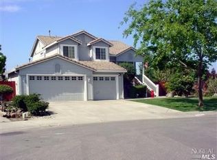 1965 Berry Ct, Dixon, CA 95620
