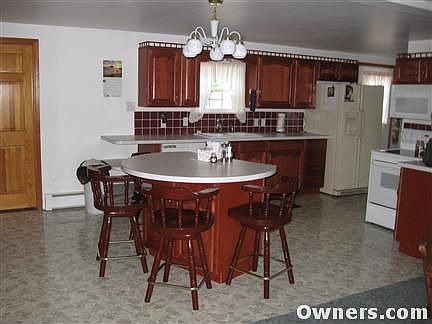 Cherry cabinets, ALL APPLIANCES INCLUDED