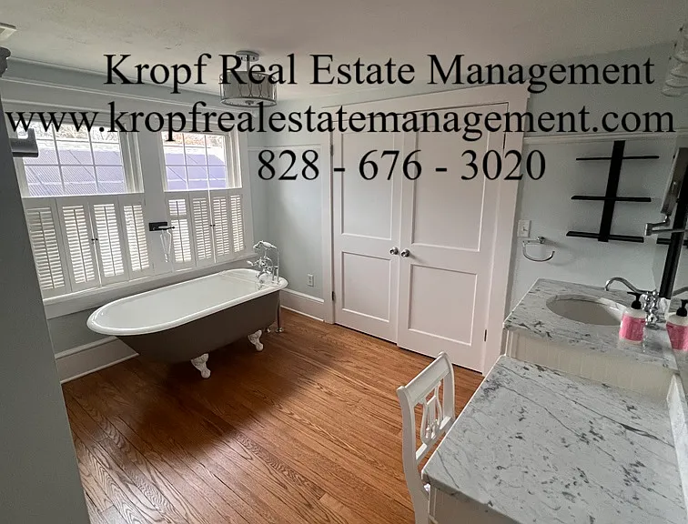138 Murdock Ave — Photo 22