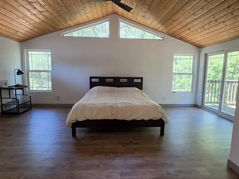 Seven Cedars Pl — Photo 1