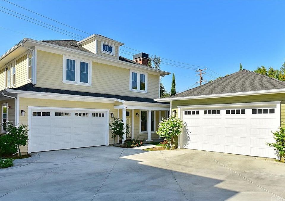 1st image of 218 W Olive Ave