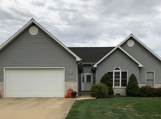 113 Westwood Cir, Catlin, IL 61817