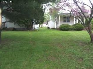 1499 Dallas St, Auburn, IN 46706