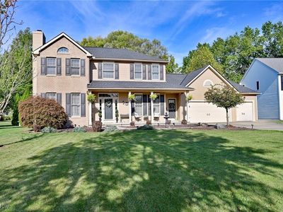 7290 Bayberry Ct N, Olmsted Township, OH, 44138