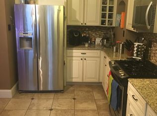 4946 Buckingham Ct, Saint Louis, MO 63108