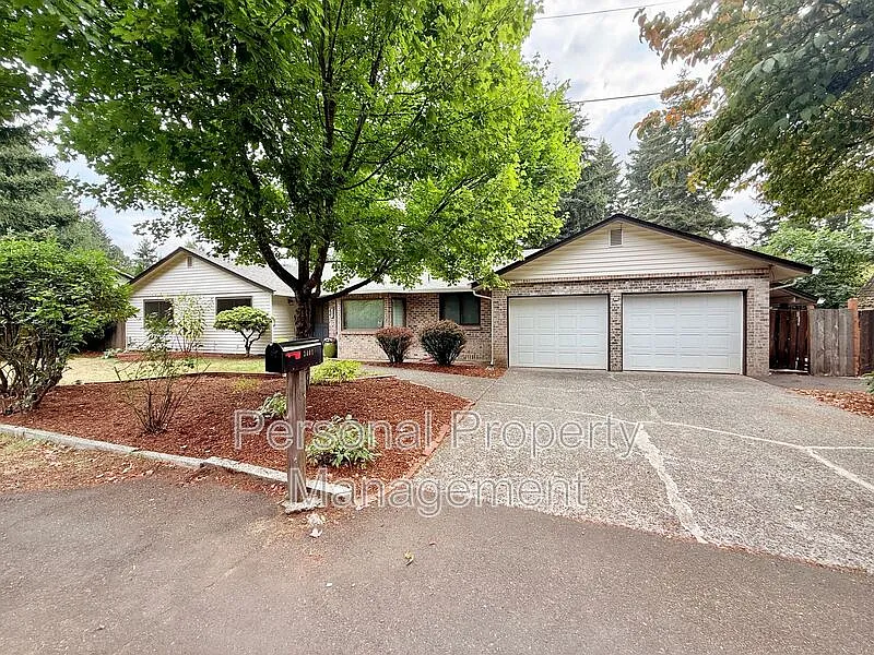 3 bed, 2.5 bath, 1888 sqft, $2,695 — Photo 1