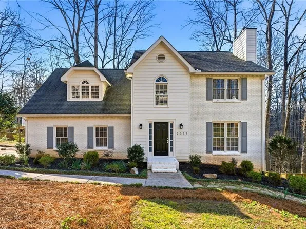 2517 Zachary Woods Dr NW, Marietta, GA 30064