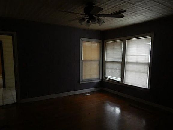 5th image of 813 Poplar Dr