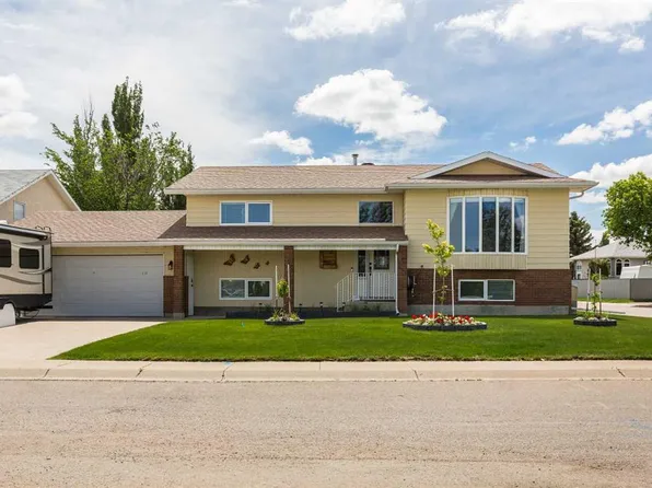 2123 N 16th Ave, Coaldale, AB T1M 1J9
