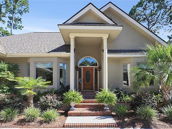 2nd image of 36 Oyster Reef Dr