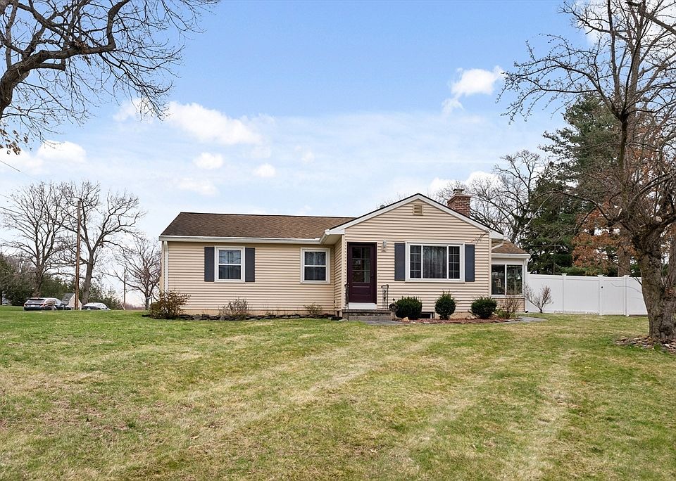 430 Amostown Rd, West Springfield, MA 01089 Zillow