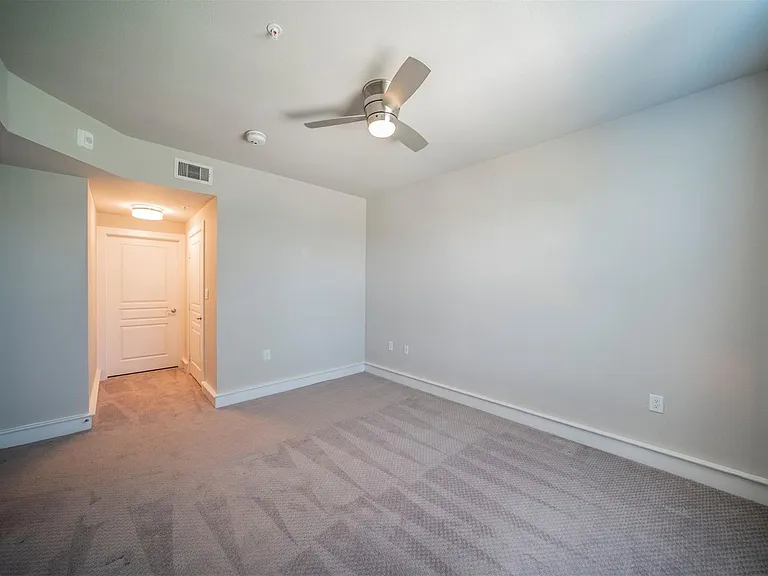 3333 Darcy St #2209 — Photo 17