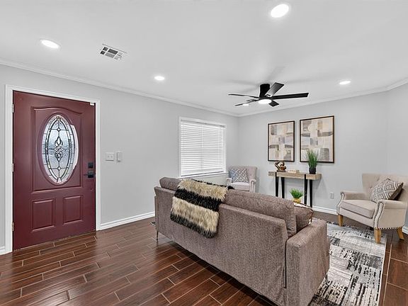 5th image of 6300 NW 37th St