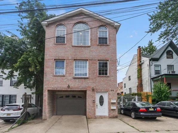 49 Brinkerhoff St, Jersey City, NJ 07304