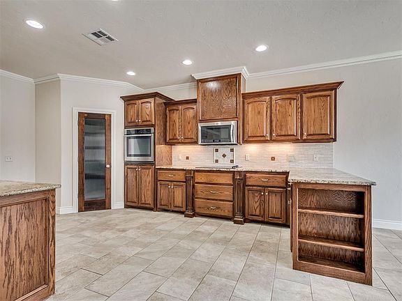 5th image of 2233 Rockbridge Ct