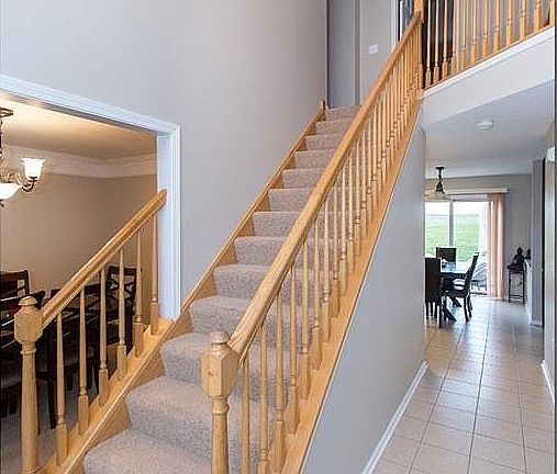 2nd image of 9765 Parkland Dr