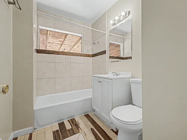 1230 S Grape St — Photo 20