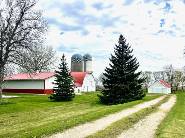 19156 County Highway 5, Clitherall, MN 56524