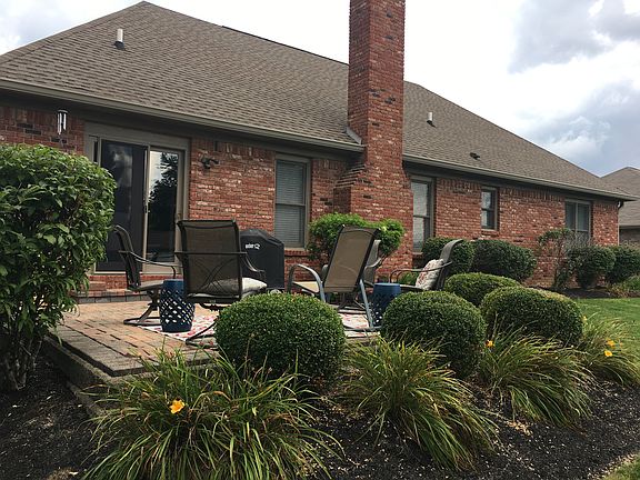 4th image of 27 Corkwood Ct