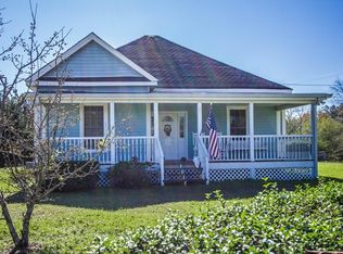 1460 Cronic Town Rd, Auburn, GA 30011