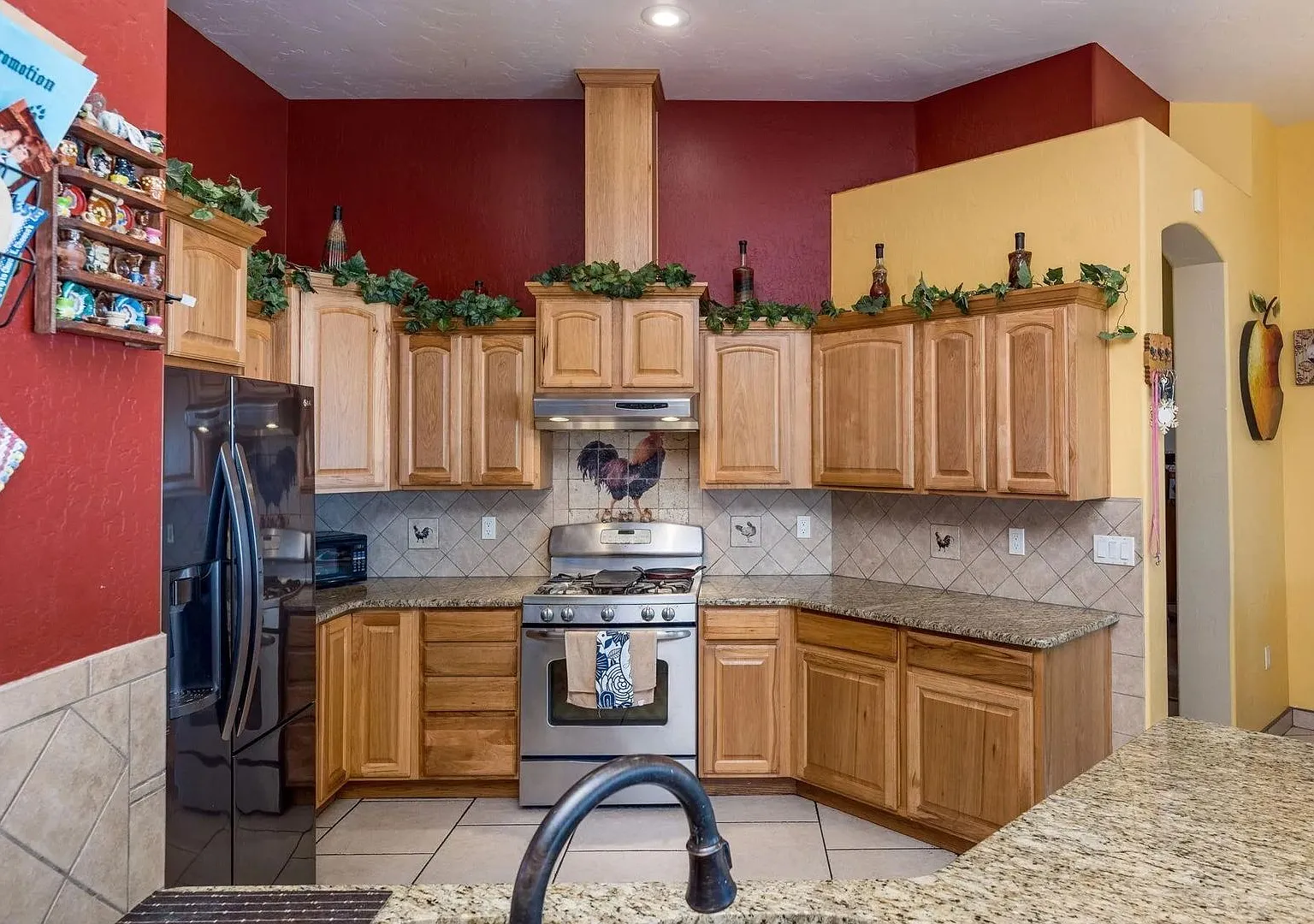 Coming in November-Gorgeous 5 Bedroom Home Off Sonoma Ranch — Photo 4