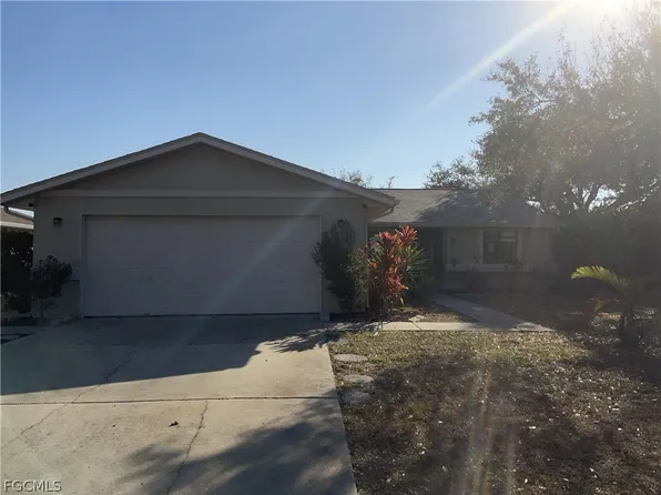 16264 Shadow Pine Rd, North Fort Myers, FL 33917