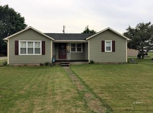 31 E 1st St, The Plains, OH 45780