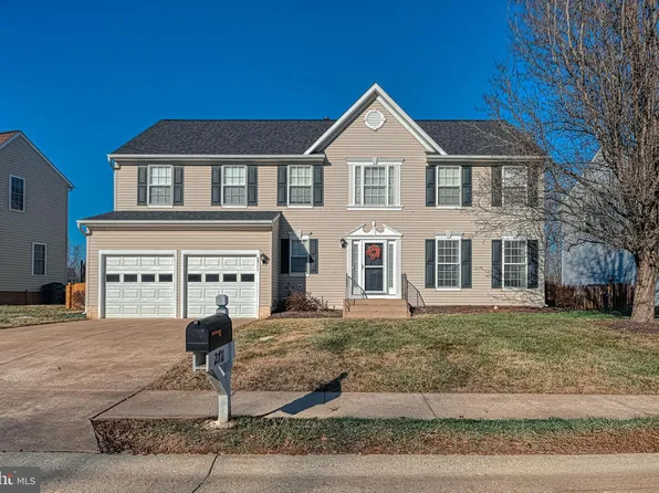 2711 Francis Ct, Fredericksburg, VA 22408