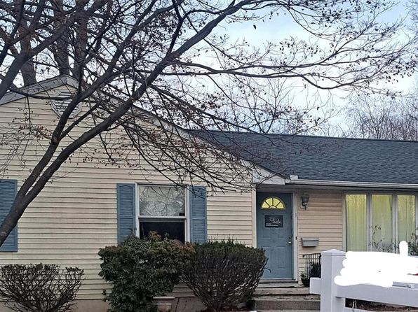 1 Roberts Rd