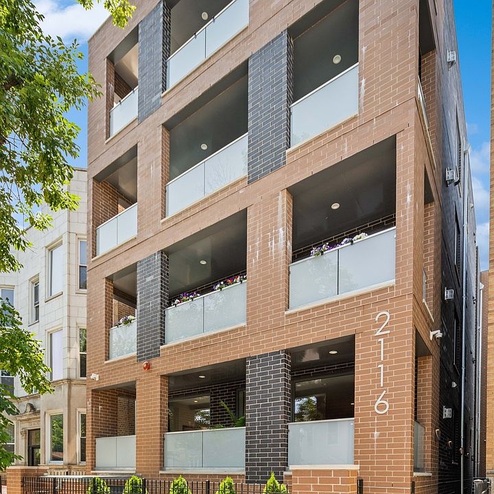 1st image of 2116 N California Ave #1