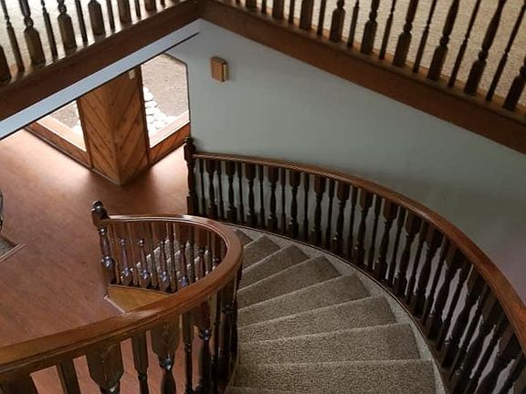 5th image of 4326 Wood River Dr