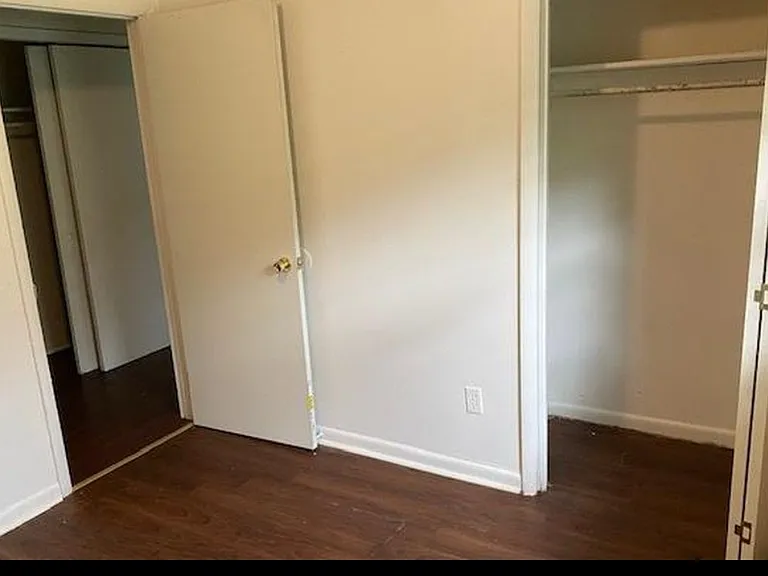 762 SE Church Ave #101 — Photo 9