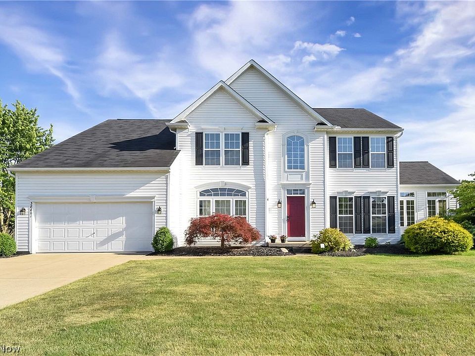 1st image of 38801 Bridle Ct